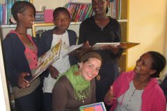 Library_Group_Foto-scaled