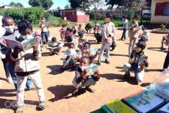 Students-at-Mahazoarivo2